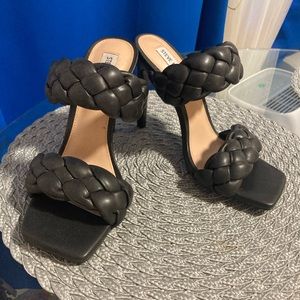 Steve Madden Black Henley Stilettos - BRAND NEW!